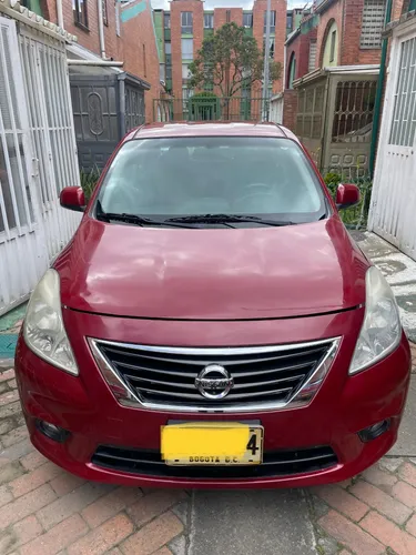 Nissan Versa 1.6 Advance