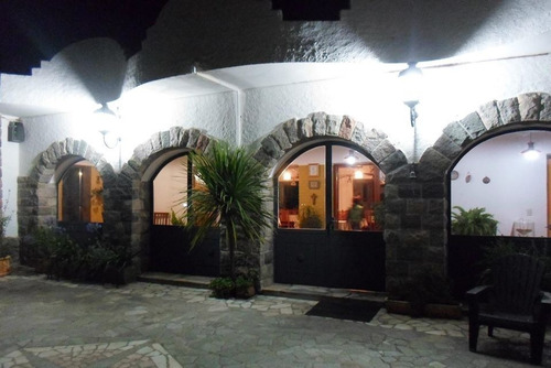 Hotel Y Complejo De Cabañas, Valle Hermoso, Cordoba