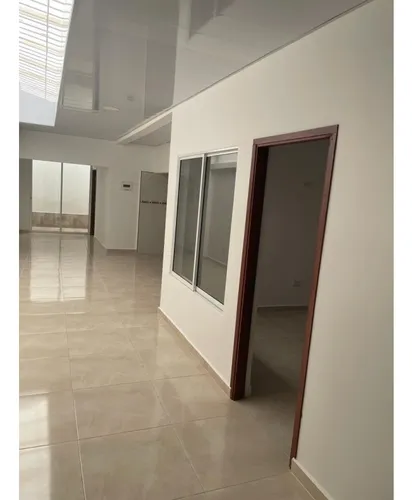 Venta De Casa De 115mt2 En Unifamiliar En Cristobal Colón, Cali 8125.