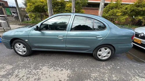 Renault Megane 1.6 Unique