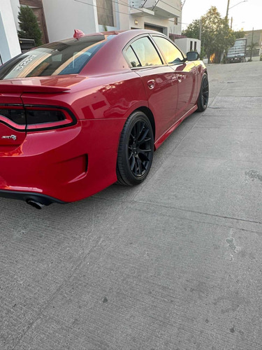 Dodge Charger 6.2 Srt Mt