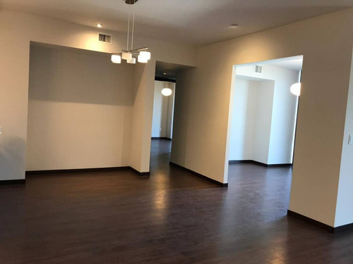 Imagen 3 de 14 de Se Vende Departamento En Torre Cenit