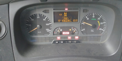 Imagem 8 de 14 de M. Benz Atego 2428 Truck Sider