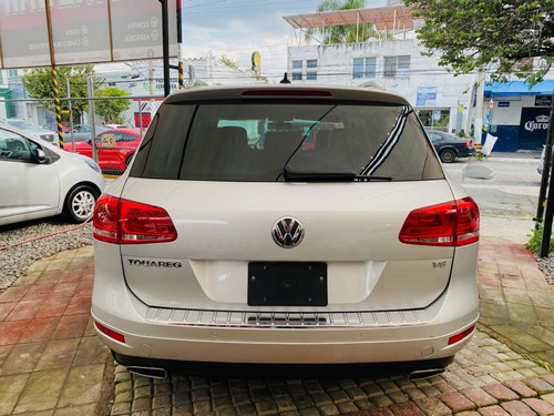 Imagen 8 de 15 de Volkswagen Touareg V6 4x4 2012