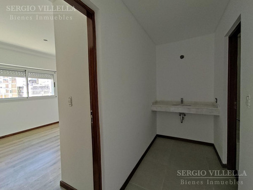 Imagen 7 de 16 de Zeballos 2200- Unidad De Un Dormitorio En Venta En Rosario.