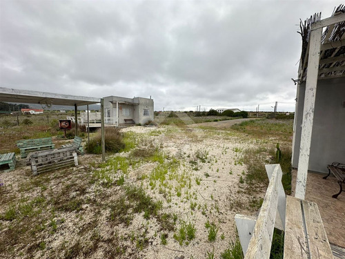 Sitio Con 2 Cabañas Alajadas En Venta En Guanaqueros