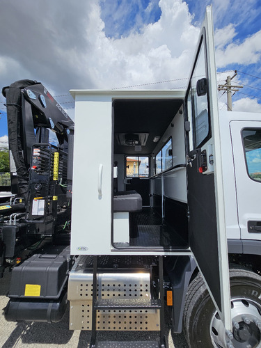 Caminhão Mb Atego 1719 Cabine Itec Munck Argos Agi20.5 2025