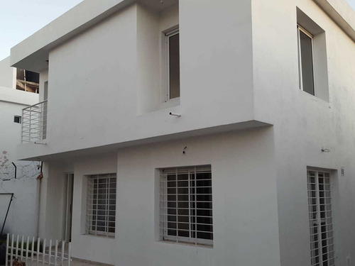 Duplex 3 Dorm Bº San Salvador Apto Banco