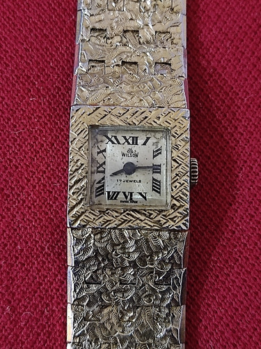 Reloj Mini Mujer, Wilson 17 Jewels Swiss Made, De Cuerda.