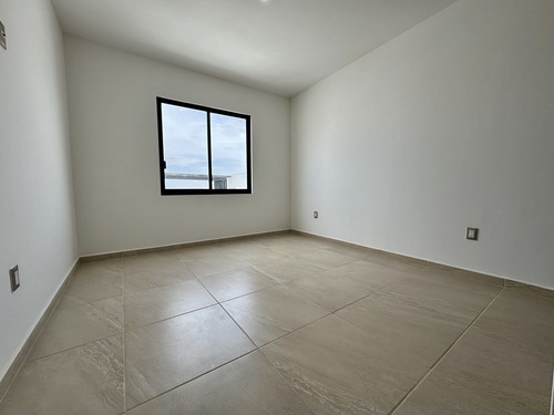 Vive Como Mereces, Acceso A Roof Garden- Punta Esmeralda