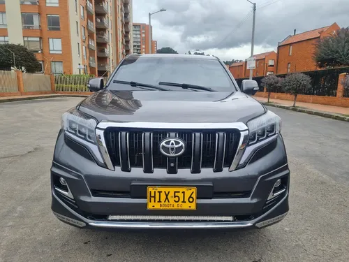 Toyota Prado Tx 4.0 V6 Atm 4x4 De 7 P Con Cuero Blindaje 2