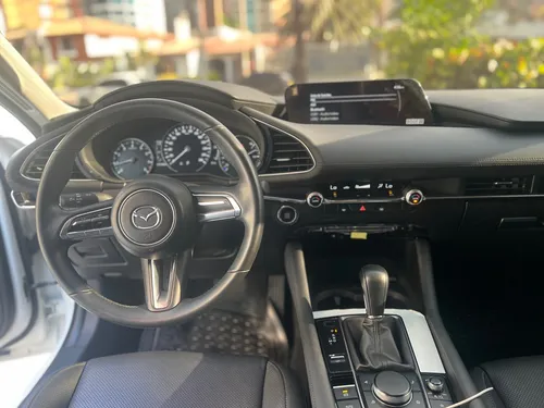 Mazda 3 2.0 Touring