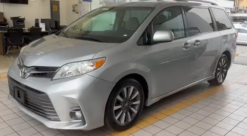 Toyota Sienna 3.5 Xle Piel At