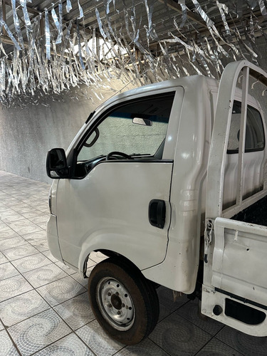 Kia Bongo 2.5 Std 4x2 Rs Turbo C/ Carroceria 2p
