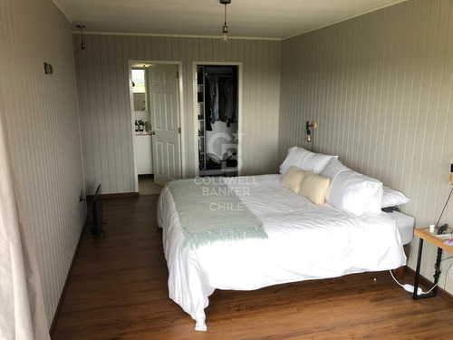 Casa Nueva, Luminosa, Amplia Y Con Excelente Conectividad