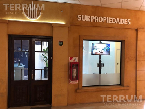 Imagen 2 de 4 de Local - Plaza Canning (comerciales)