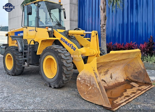 Pá Carregadeira Komatsu Wa200 Ref.230321