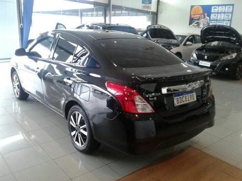 Nissan Versa 2019/2019 8i90