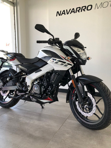 Bajaj Rouser Ns200
