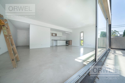 Imagen 3 de 28 de Casa Ho! 3 Ambientes Con Parrilla Y Terraza Propia!