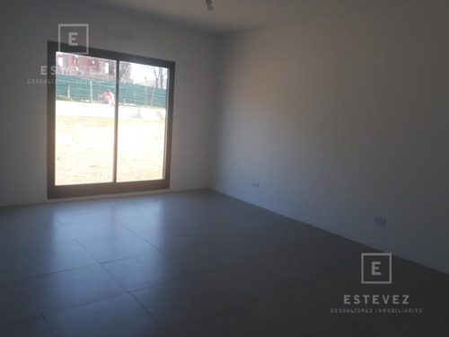 Imagen 20 de 30 de Casa En Venta Lote Interno Con Pileta Y Jardin De Invierno. Barrio Cerrado San Matias, Escobar