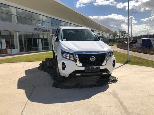 Nissan Frontier Np300 Xe At 4x4 2.5 2022 0km