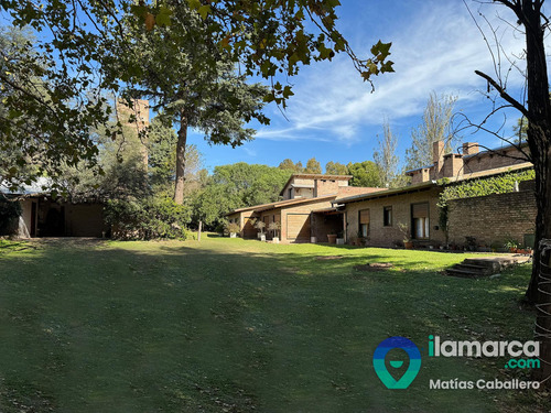 Como En El Campo Pero A 5' De La Unc Y 10' Del Centro En Quinta Los Nores