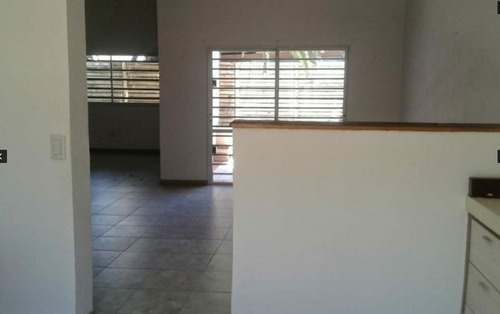 Imagen 3 de 9 de Ph En Venta En Ituzaingo