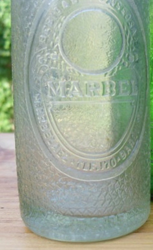 Imagen 2 de 3 de Marbel Relieve De Barquisimeto Botella Antigua De Coleccion