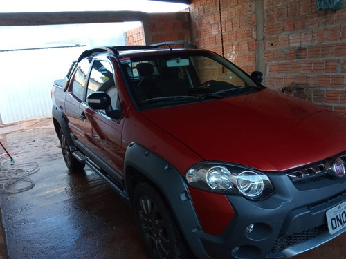 Imagem 1 de 5 de Fiat Strada 1.8 16v Adventure Cab. Dupla Flex Dualogic 3p