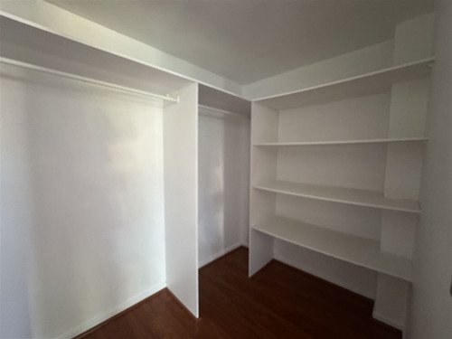 Casa En Arriendo De 4 Dorm. En Huechuraba