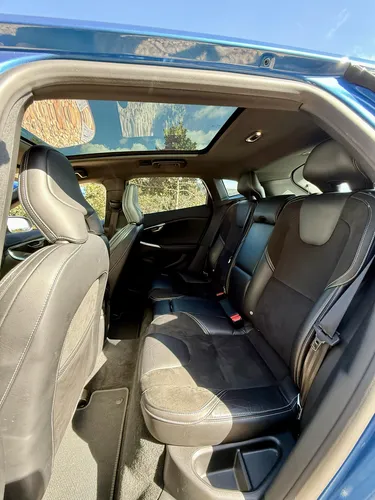 Volvo V40 2.0 T4 Drive-e R-design