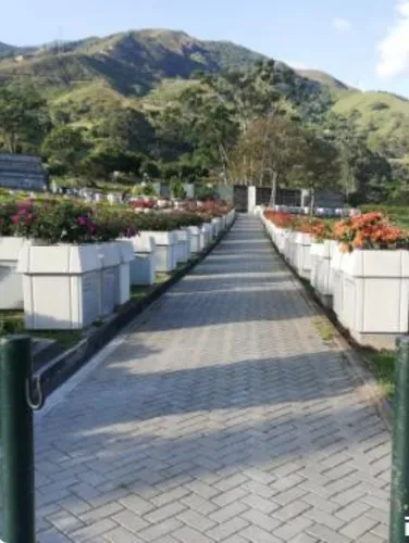 En Venta Osario Jardines De Montesacro