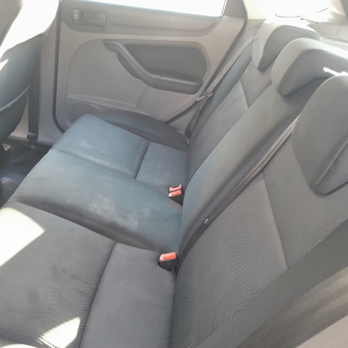 Ford Focus Trend Plus 2.0 Sedan 5 Puertas