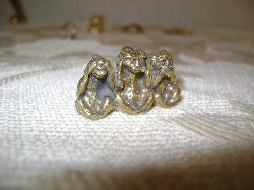 Antigua Miniatura Bronce Los 3 Monos Sabios Antibes Francia (Usado)