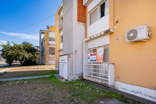 Imagen 3 de 21 de Monoambiente Venta B° Huaico Planta Baja