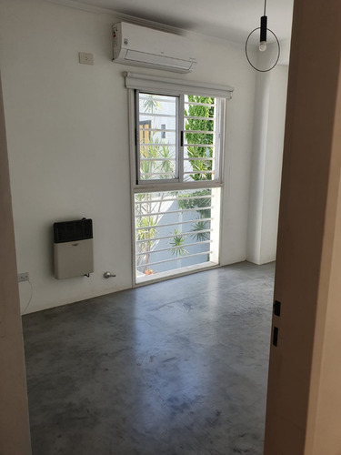 Ph Dúplex 3 Amb A 2 Cuadras Del Colegio Las Nieves Con Patio