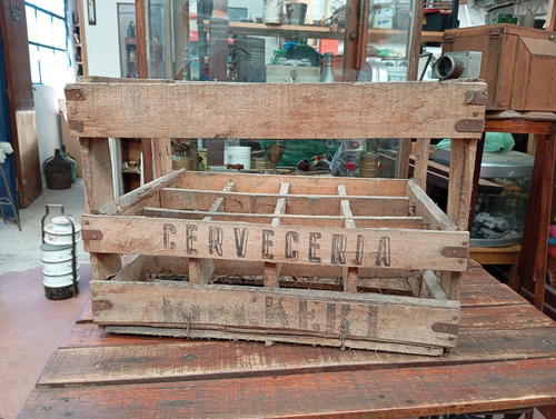 Antiguo Cajon De Madera Cerveza Bieckert Ref. 700 (Usado)