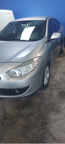 Renault Fluence 2.0 Dynamique X-tronic Hi-flex 4p