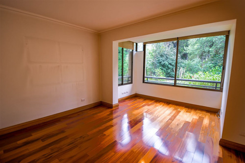 Departamento En Venta De 3 Dorm. En Las Condes