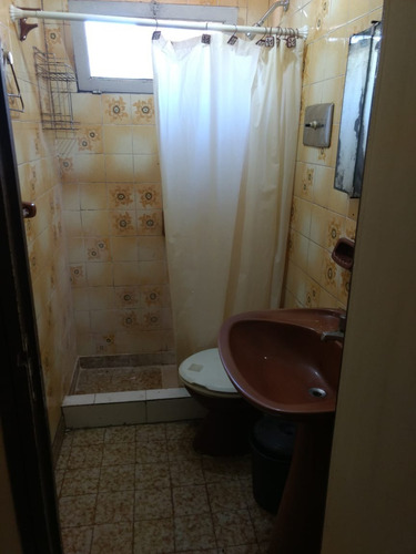 Imagen 7 de 11 de Casa Tipo Ph De Tres Amb