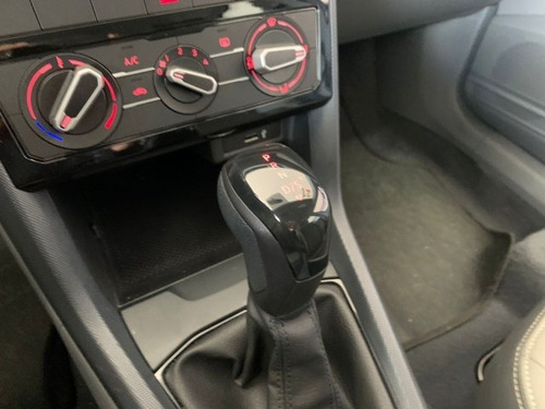 Imagem 7 de 12 de T-cross 1.0 200 Tsi Total Flex Automático