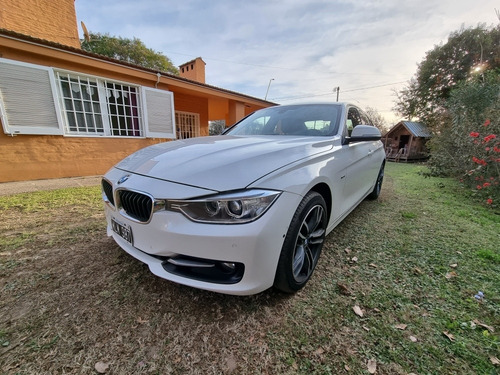 Imagen 1 de 10 de Bmw Serie 3 2.0 328i Sedán Sport 245cv 2013