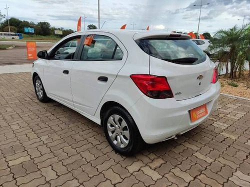 Imagem 6 de 15 de Chevrolet Onix 1.0 Mpfi Joy 8v Flex 4p Manual