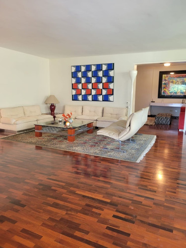 Imagen 7 de 30 de Alquilo Lujoso Apto 275 Mts (3.000 Sq/ft), 4 Hab, 5 Baños, Piscina, Seguridad 24 Hrs, Cámaras De Seguridad, 3 Puestos.