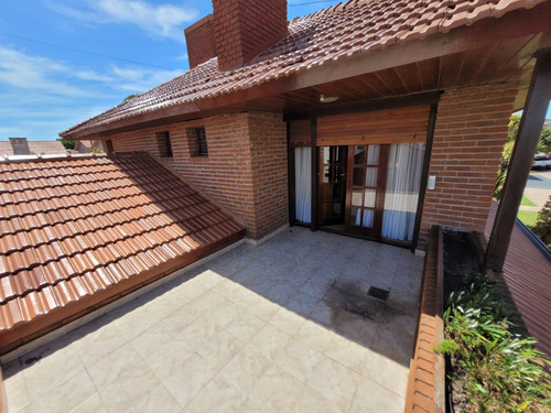 Casa En Las Colinas P.ramos