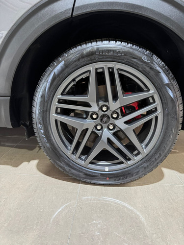 Ford Explorer St 2025