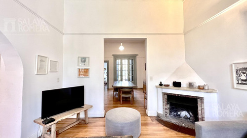 Venta De Casa/oficina 7 Ambientes Apto Profesional Casco Histórico De San Isidro