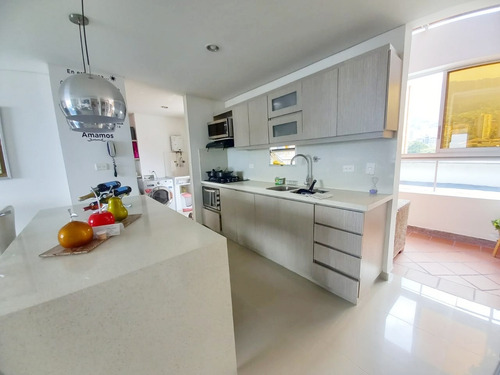Imagen 9 de 21 de Apartamento En Venta En Envigado Cumbres