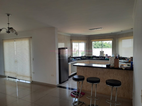 Imagem 4 de 15 de Casa - Em Condomínio, Para Venda Em Boituva/sp - 615-jjdi